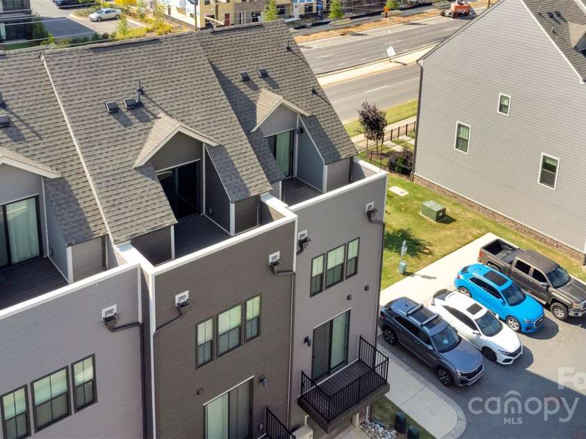 3725 Tryon Street, Charlotte, NC 28217.  MLS# CAR4277719, YatesRealty ID 33838. 