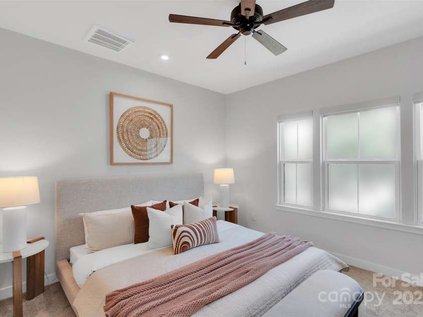 3725 Tryon Street, Charlotte, NC 28217.  MLS# CAR4277719, YatesRealty ID 33838. Main Bedroom