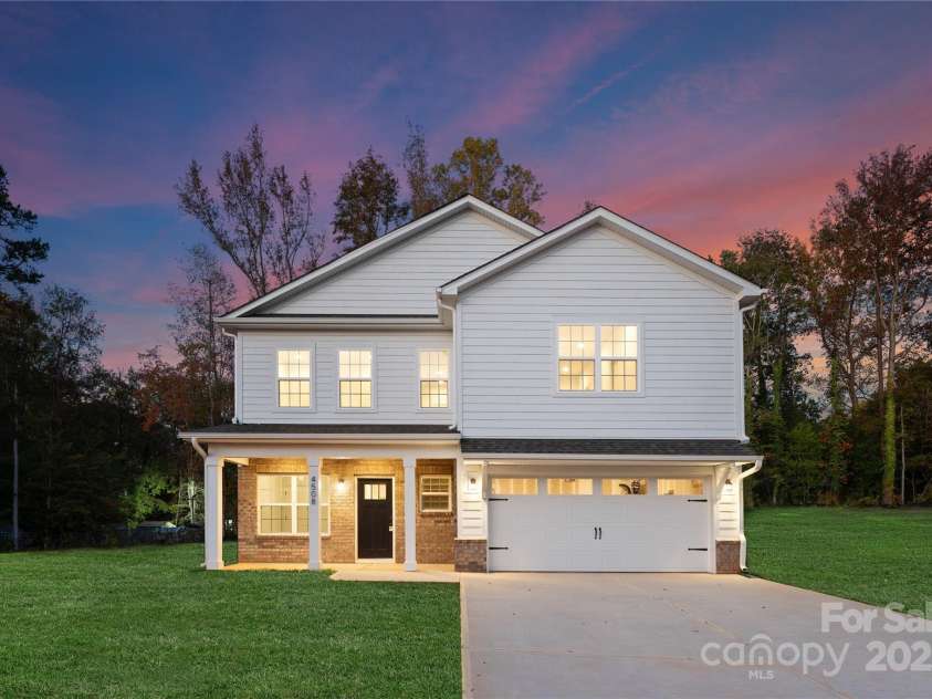 1156 Nations Drive, Charlotte, NC 28217.  MLS# CAR4225310, YatesRealty ID 3384. Representation
