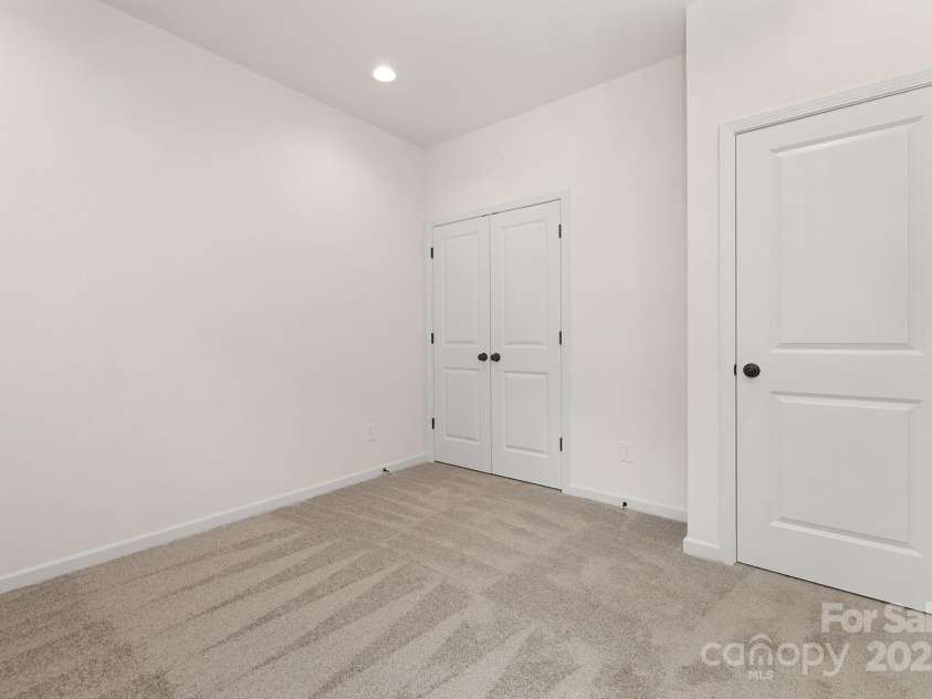 1156 Nations Drive, Charlotte, NC 28217.  MLS# CAR4225310, YatesRealty ID 3384. Representation