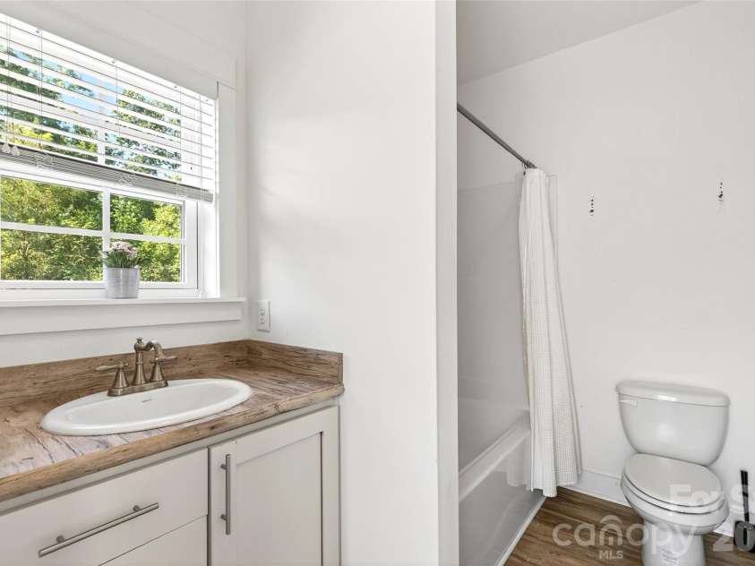 8026 Buck Creek Road, Marion, NC 28752.  MLS# CAR4342793, YatesRealty ID 3384. 