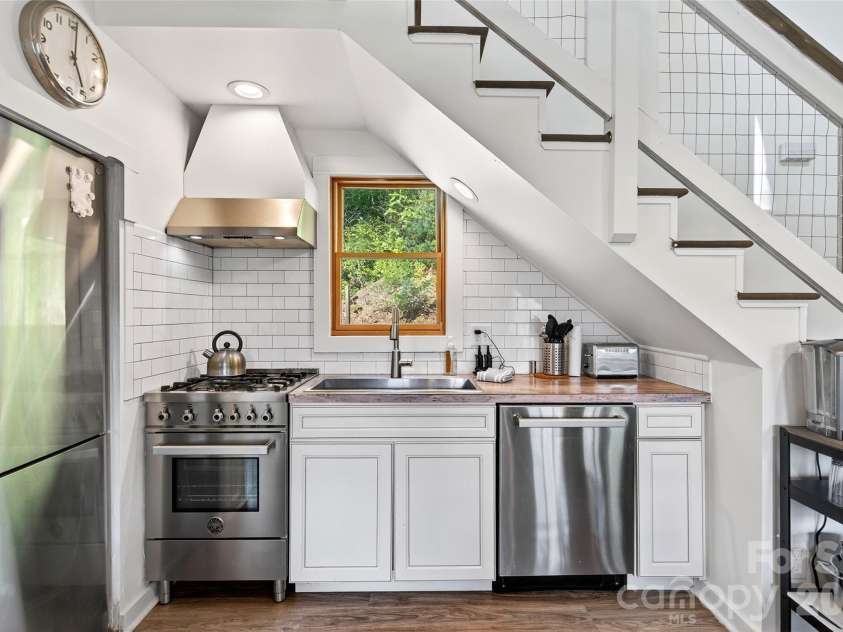 8026 Buck Creek Road, Marion, NC 28752.  MLS# CAR4342793, YatesRealty ID 3384. 