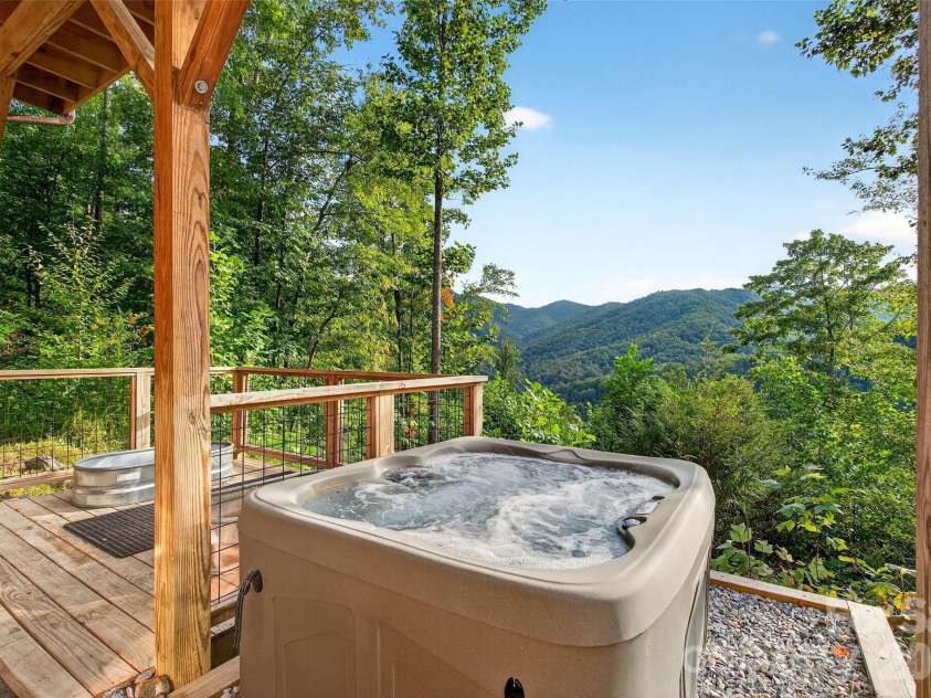 8026 Buck Creek Road, Marion, NC 28752.  MLS# CAR4342793, YatesRealty ID 3384. 