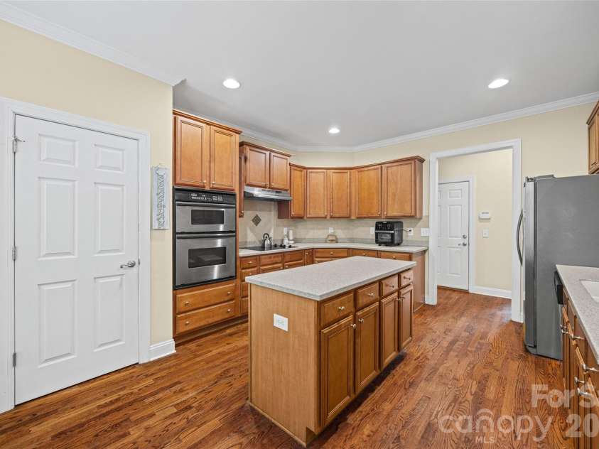 2035 Slippery Rock Cove, Clover, SC 29710.  MLS# CAR4392694, YatesRealty ID 33841. 
