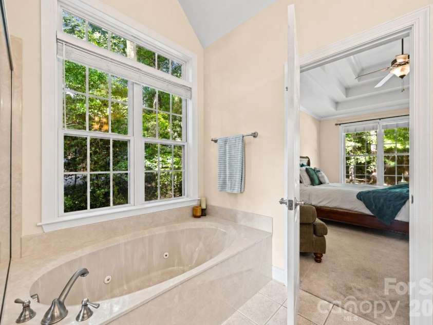 2035 Slippery Rock Cove, Clover, SC 29710.  MLS# CAR4392694, YatesRealty ID 33841. 