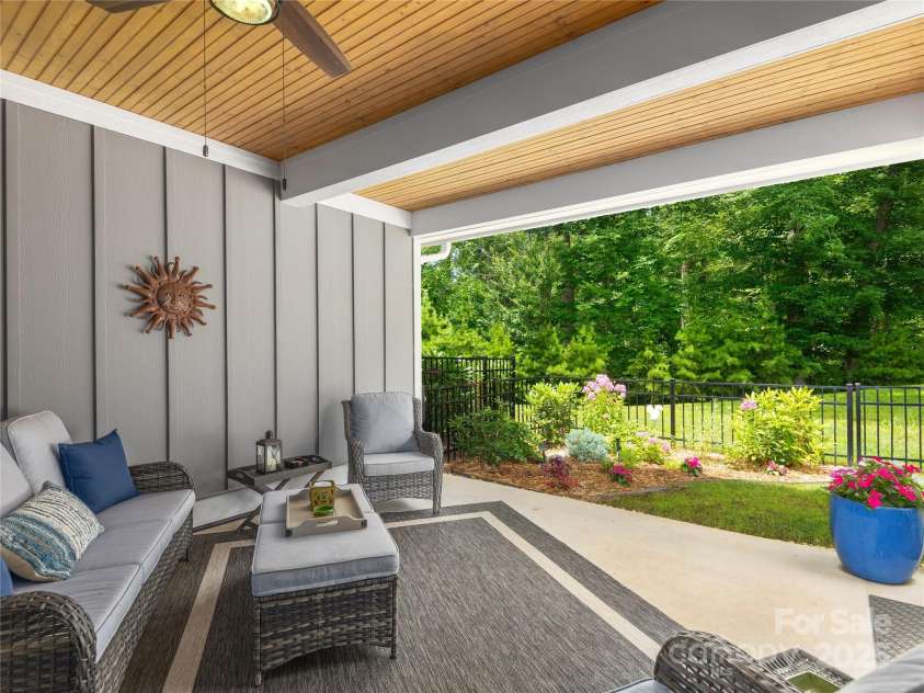 31 Cozy Cottage Way, Arden, NC 28704.  MLS# CAR4281542, YatesRealty ID 33841. 