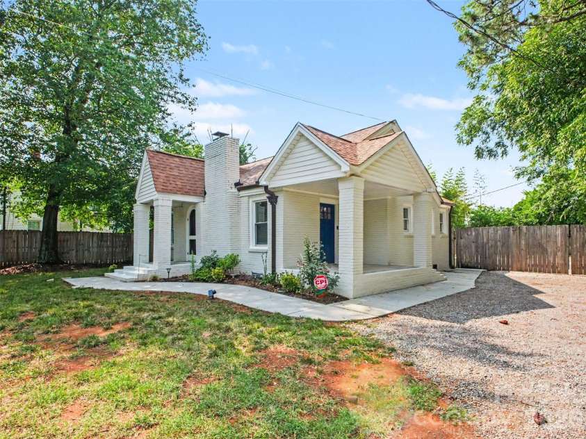 12 Mills Avenue, Concord, NC 28027.  MLS# CAR4395893, YatesRealty ID 33845. 