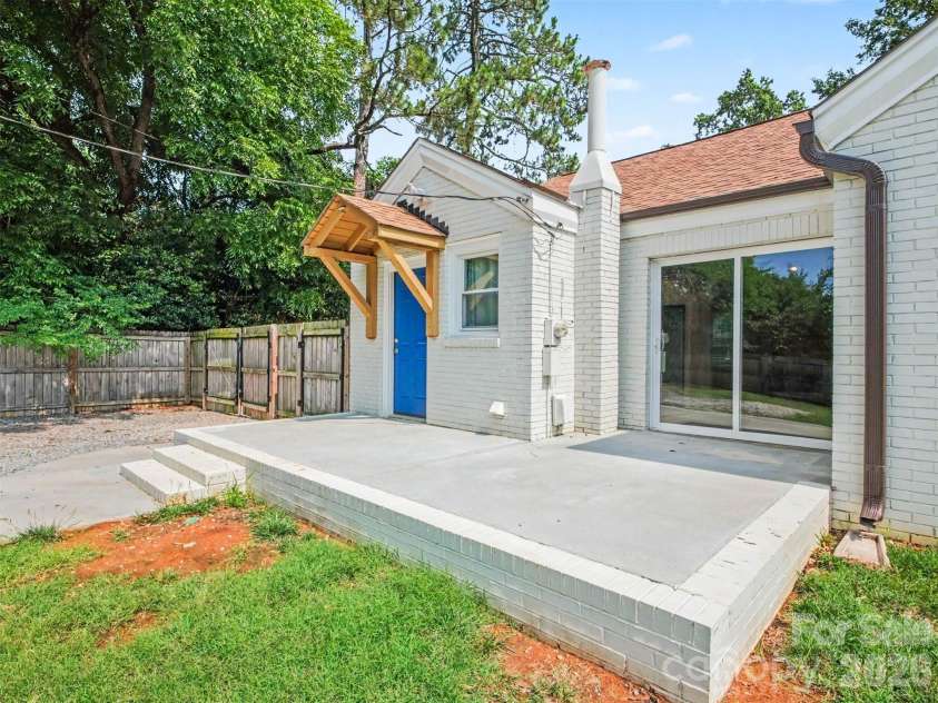 12 Mills Avenue, Concord, NC 28027.  MLS# CAR4395893, YatesRealty ID 33845. 