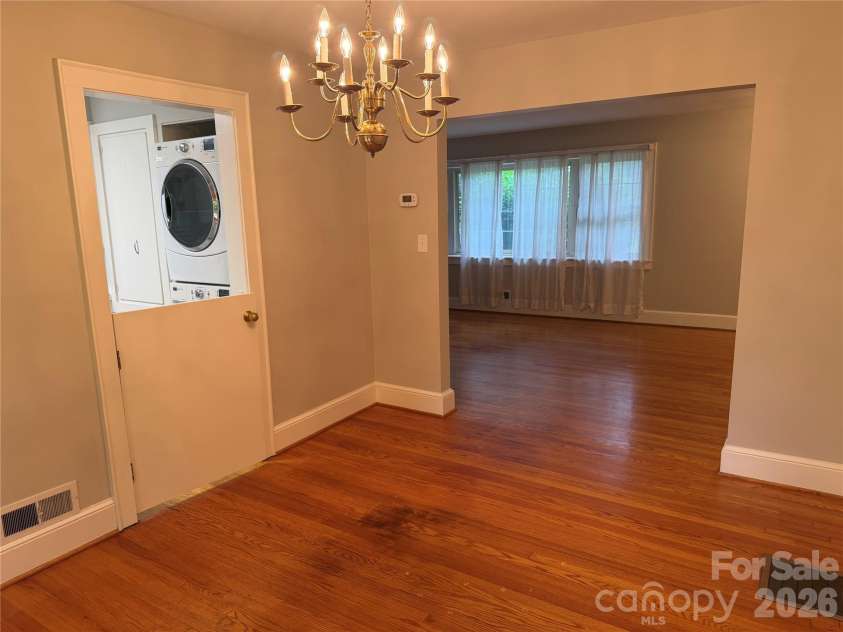 901 Ridgecrest Drive, Lenoir, NC 28645.  MLS# CAR4393787, YatesRealty ID 33846. 