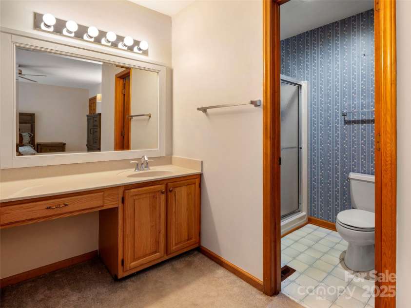 303 Brightwater Heights Drive, Hendersonville, NC 28791.  MLS# CAR4288551, YatesRealty ID 33847. 