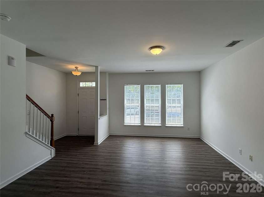 9956 Kings Parade Boulevard, Charlotte, NC 28273.  MLS# CAR4396832, YatesRealty ID 33849. 