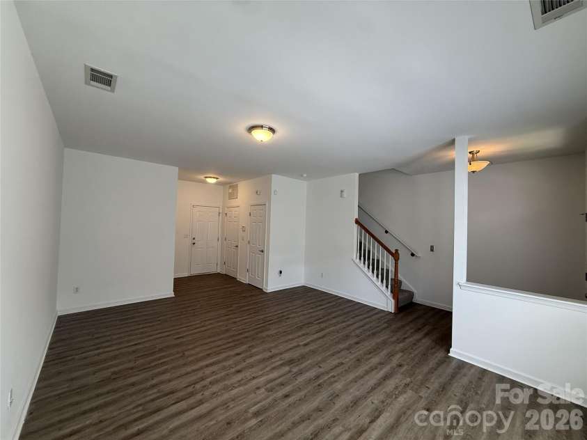 9956 Kings Parade Boulevard, Charlotte, NC 28273.  MLS# CAR4396832, YatesRealty ID 33849. 