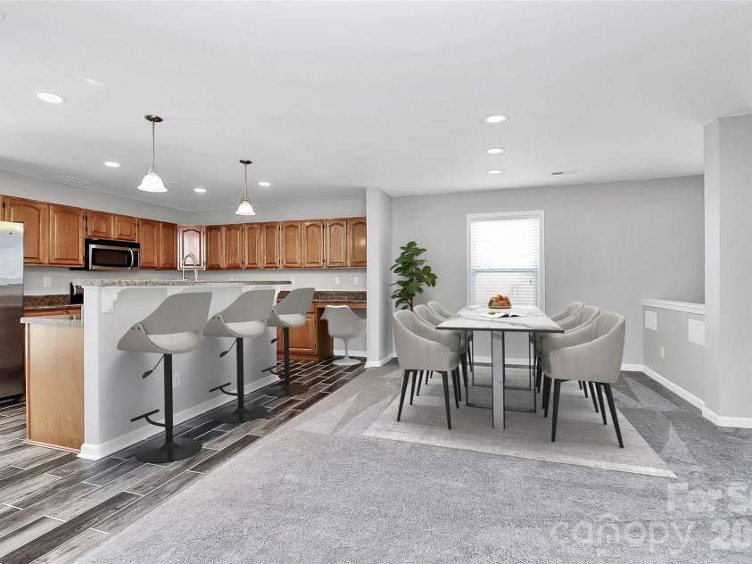 15705 Lakepoint Forest Drive, Charlotte, NC 28278.  MLS# CAR4308712, YatesRealty ID 3385. Virtually staged