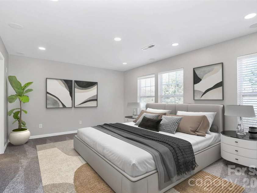 15705 Lakepoint Forest Drive, Charlotte, NC 28278.  MLS# CAR4308712, YatesRealty ID 3385. Virtually staged