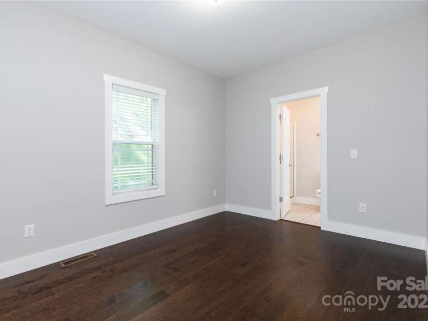 235 Olivet Lane, Fletcher, NC 28732.  MLS# CAR4287194, YatesRealty ID 33850. 