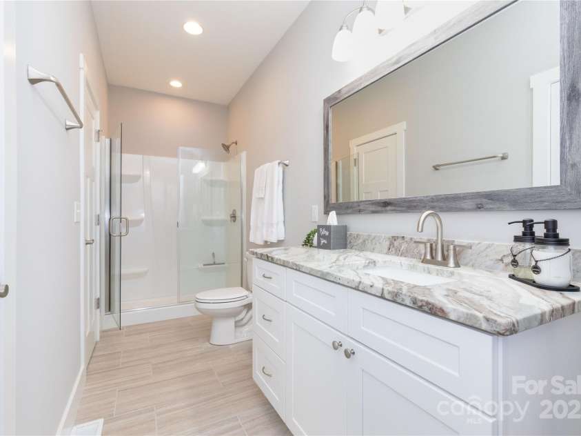 235 Olivet Lane, Fletcher, NC 28732.  MLS# CAR4287194, YatesRealty ID 33850. 