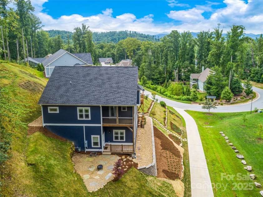 235 Olivet Lane, Fletcher, NC 28732.  MLS# CAR4287194, YatesRealty ID 33850. 