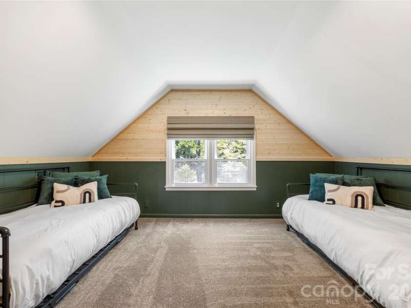 5545 Pine Ridge Drive, Connelly Springs, NC 28612.  MLS# CAR4344436, YatesRealty ID 33850. Upstairs Bonus Room/Flex Space