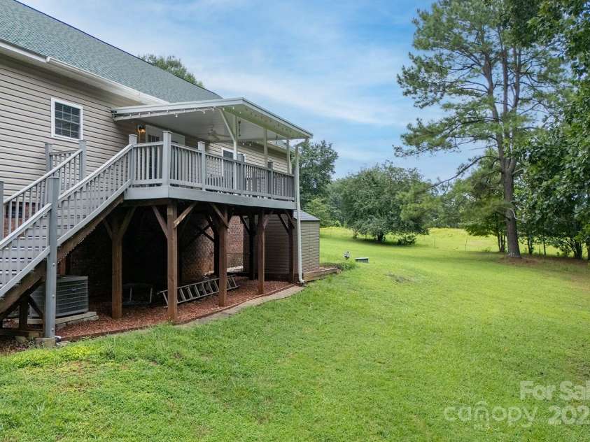 366 Lakehurst Farm Road, Norwood, NC 28128.  MLS# CAR4289569, YatesRealty ID 33851. 