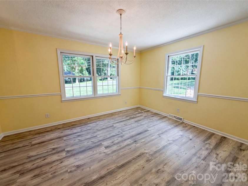 501 Derby Court, Gastonia, NC 28054.  MLS# CAR4397339, YatesRealty ID 33851. 