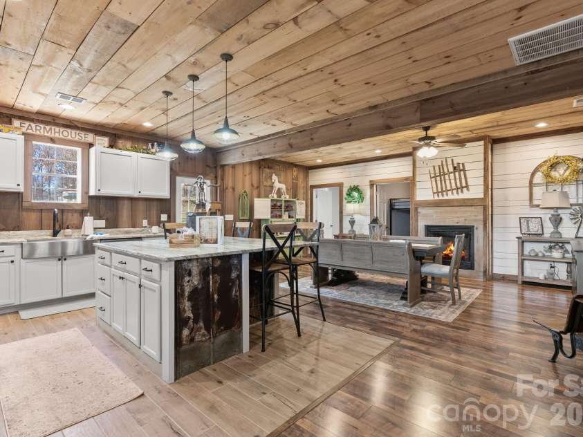 615 Don Felmet Road, Marshall, NC 28753.  MLS# CAR4391093, YatesRealty ID 33852. Open concept kitchen/dining