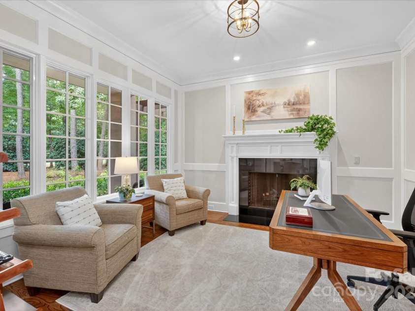 10535 Island Point Road, Charlotte, NC 28278.  MLS# CAR4290819, YatesRealty ID 33854. 