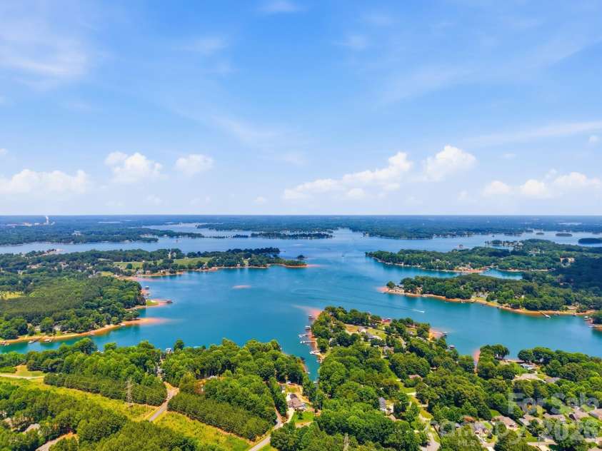 4342 Harbor Watch Drive, Denver, NC 28037.  MLS# CAR4393232, YatesRealty ID 33854. 
