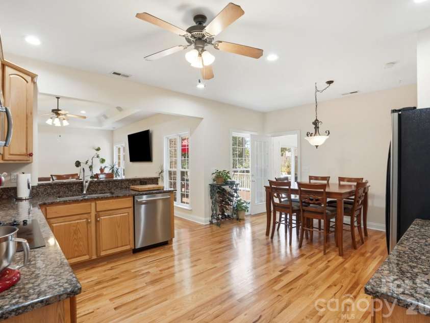 4342 Harbor Watch Drive, Denver, NC 28037.  MLS# CAR4393232, YatesRealty ID 33854. 