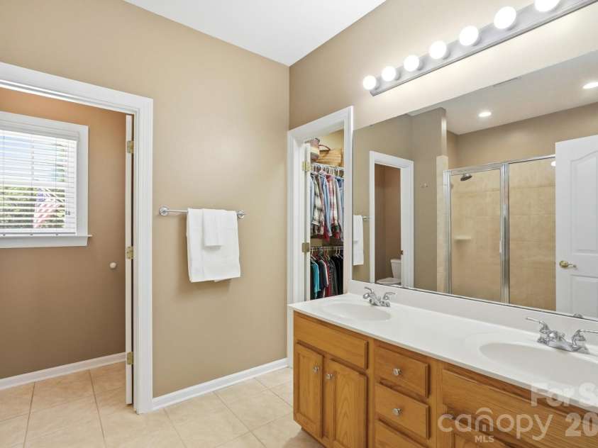 4342 Harbor Watch Drive, Denver, NC 28037.  MLS# CAR4393232, YatesRealty ID 33854. 
