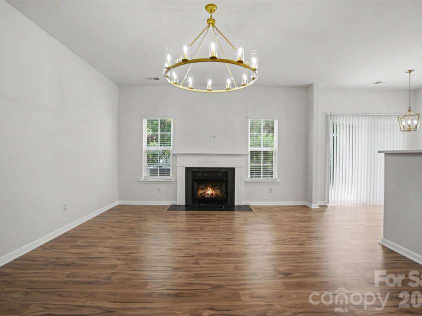 912 Little Creek Drive, Fort Mill, SC 29715.  MLS# CAR4392558, YatesRealty ID 33855. 