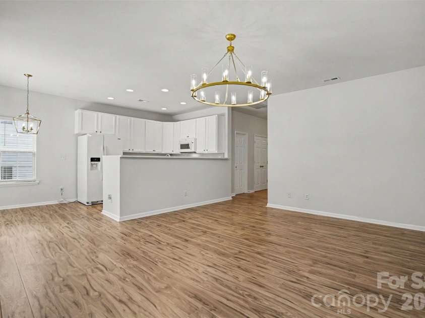 912 Little Creek Drive, Fort Mill, SC 29715.  MLS# CAR4392558, YatesRealty ID 33855. 