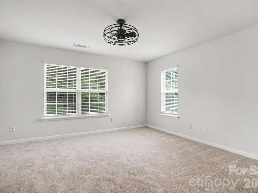 912 Little Creek Drive, Fort Mill, SC 29715.  MLS# CAR4392558, YatesRealty ID 33855. 