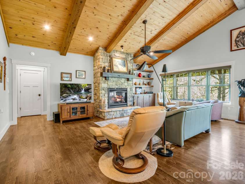 16 Panther Gap Road, Black Mountain, NC 28711.  MLS# CAR4358211, YatesRealty ID 33857. 