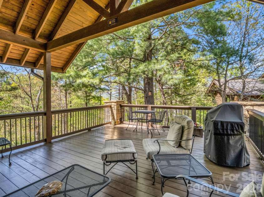 16 Panther Gap Road, Black Mountain, NC 28711.  MLS# CAR4358211, YatesRealty ID 33857. 