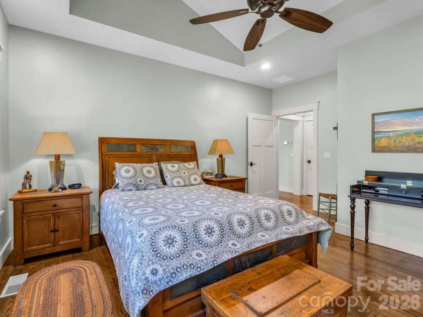 16 Panther Gap Road, Black Mountain, NC 28711.  MLS# CAR4358211, YatesRealty ID 33857. 