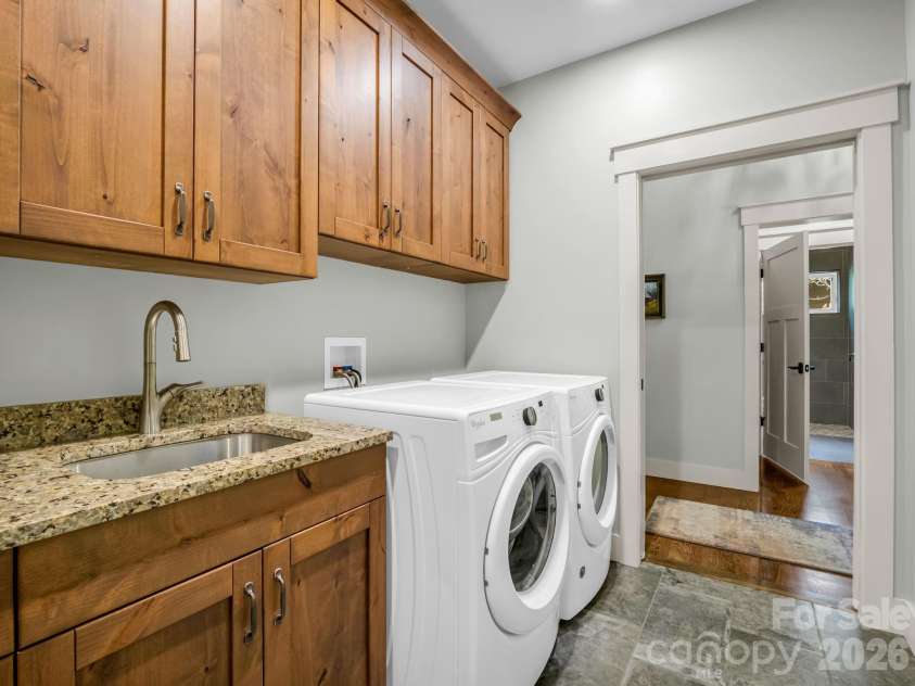 16 Panther Gap Road, Black Mountain, NC 28711.  MLS# CAR4358211, YatesRealty ID 33857. 