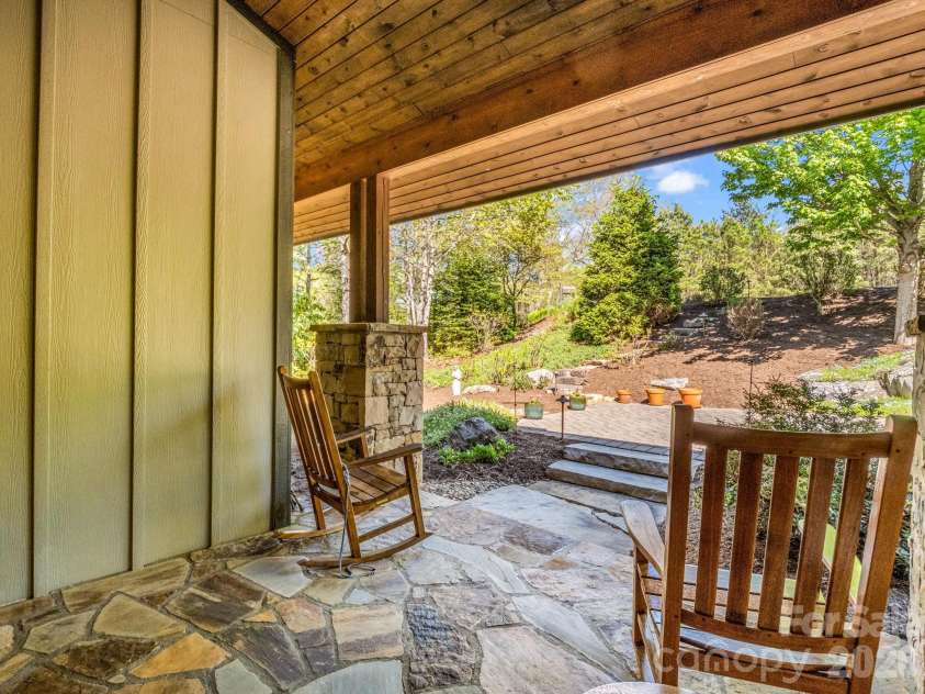 16 Panther Gap Road, Black Mountain, NC 28711.  MLS# CAR4358211, YatesRealty ID 33857. 