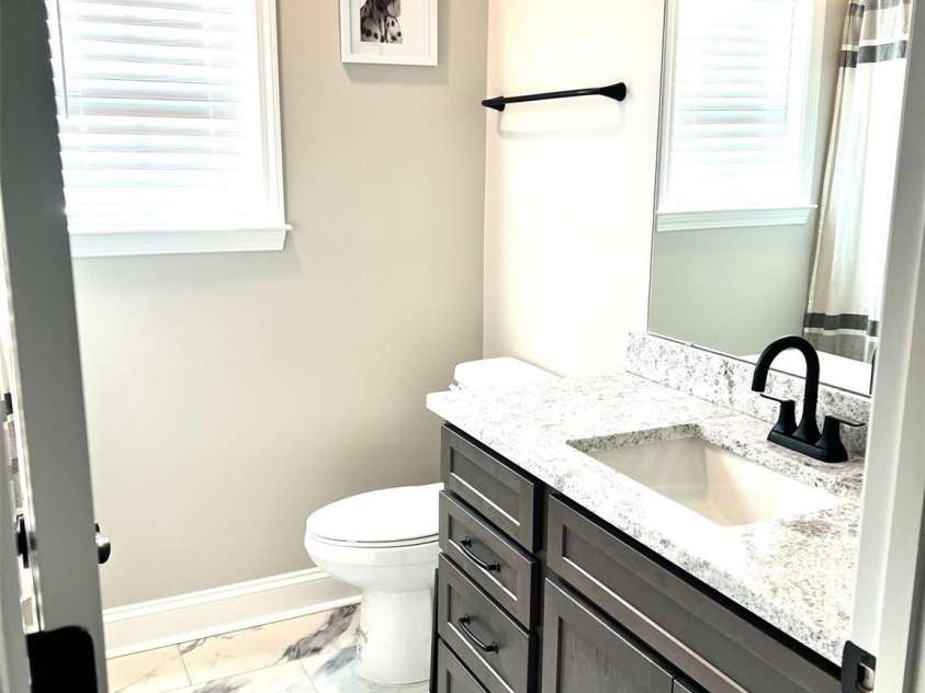 2702 Ashcroft Drive, Reidsville, NC 27320.  MLS# CAR4292229, YatesRealty ID 33857. 