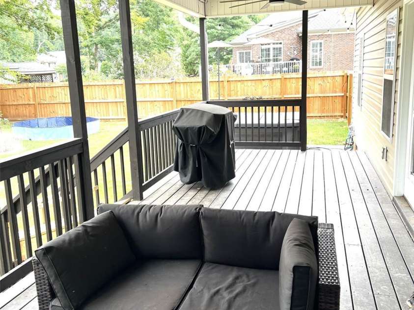2702 Ashcroft Drive, Reidsville, NC 27320.  MLS# CAR4292229, YatesRealty ID 33857. 