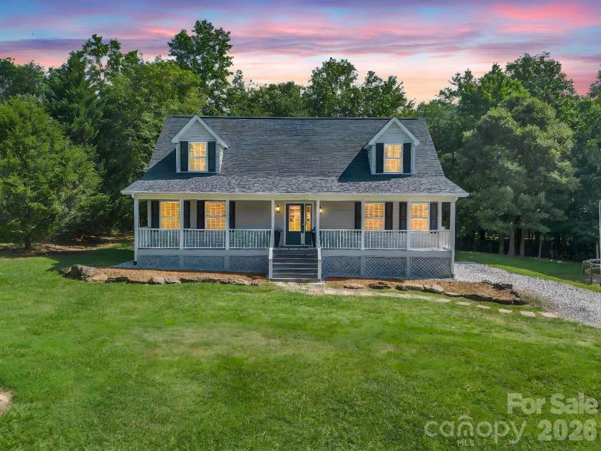 271 Collinsville Road, Columbus, NC 28722.  MLS# CAR4391485, YatesRealty ID 33858. Front view