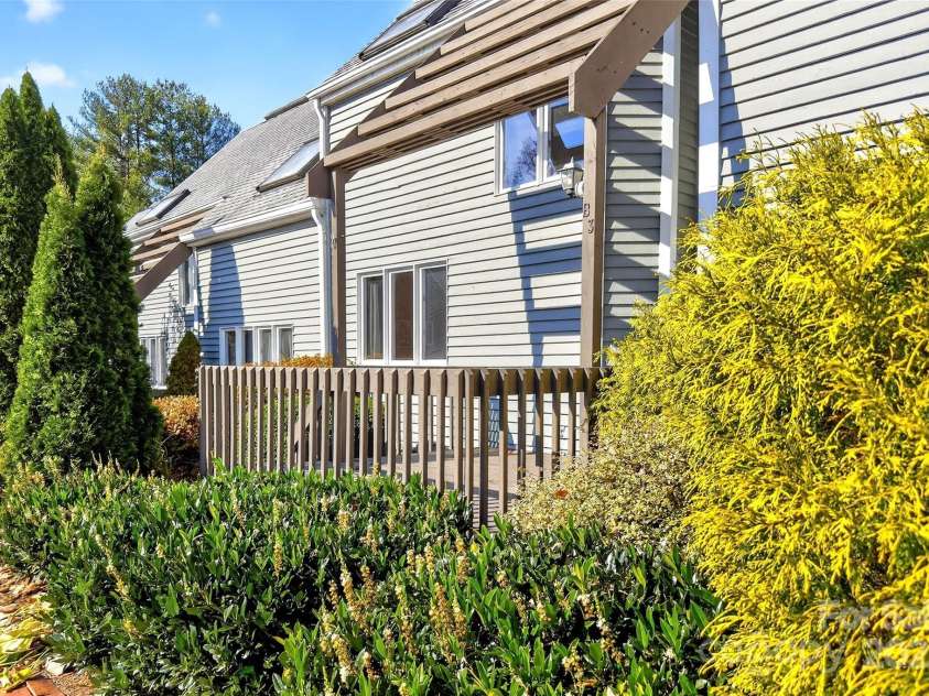 3B Lynx Drive, Black Mountain, NC 28711.  MLS# CAR4292052, YatesRealty ID 33858. End unit surrounded by nature