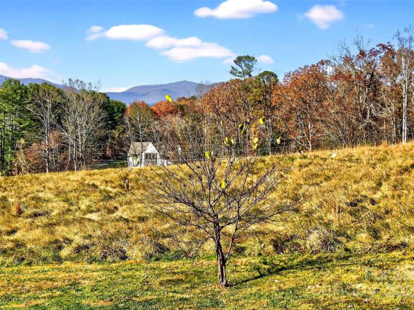 3B Lynx Drive, Black Mountain, NC 28711.  MLS# CAR4292052, YatesRealty ID 33858. Peaceful views