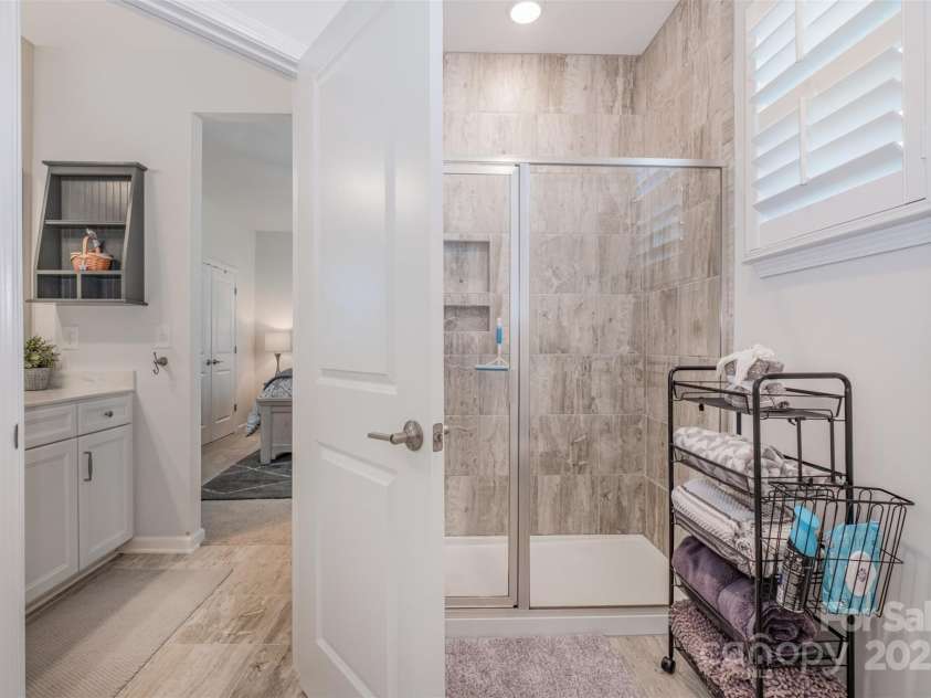 5351 Pembrey Drive, Denver, NC 28037.  MLS# CAR4307724, YatesRealty ID 3386. 