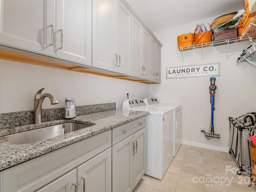 5351 Pembrey Drive, Denver, NC 28037.  MLS# CAR4307724, YatesRealty ID 3386. 