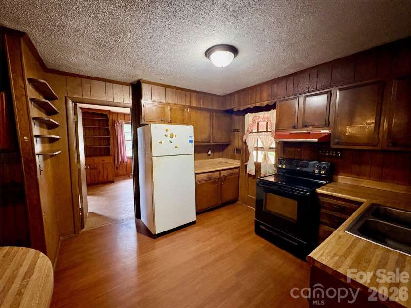 1812 Freemantown Road, Lake Lure, NC 28746.  MLS# CAR4398007, YatesRealty ID 33860. 