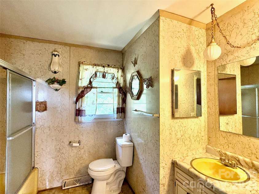 1812 Freemantown Road, Lake Lure, NC 28746.  MLS# CAR4398007, YatesRealty ID 33860. 