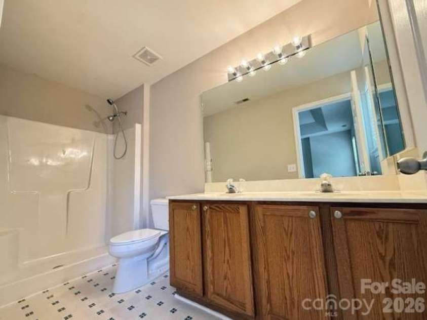 18629 Shawnee Ridge Road, Cornelius, NC 28031.  MLS# CAR4396328, YatesRealty ID 33861. 