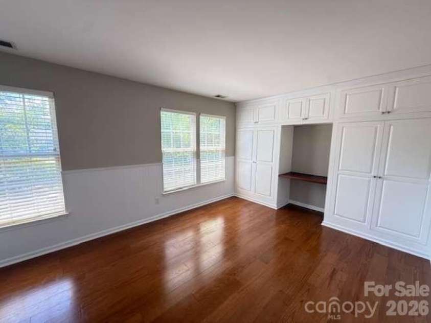 18629 Shawnee Ridge Road, Cornelius, NC 28031.  MLS# CAR4396328, YatesRealty ID 33861. 