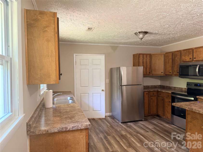 267 Hoopaugh Avenue, Ellenboro, NC 28040.  MLS# CAR4394427, YatesRealty ID 33862. 