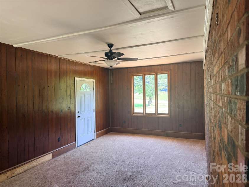 267 Hoopaugh Avenue, Ellenboro, NC 28040.  MLS# CAR4394427, YatesRealty ID 33862. 